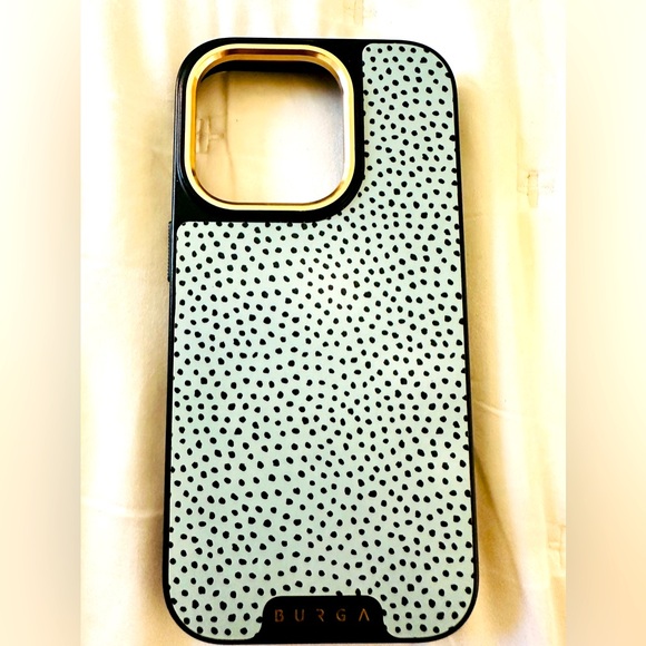 BURGA iPhone 14 Pro Elite Dark MagSafe Mint Gelato Green & Black Phone Case - Picture 1 of 3